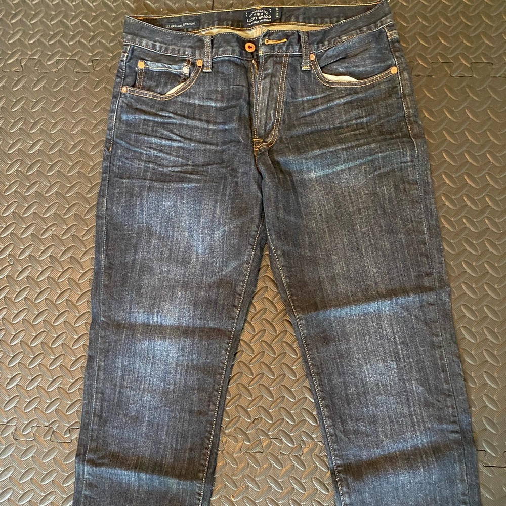 Lucky Brand 221 original straight jean